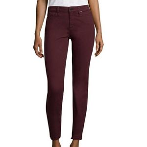 A.n.a Skinny Ankle Maroon Jeans